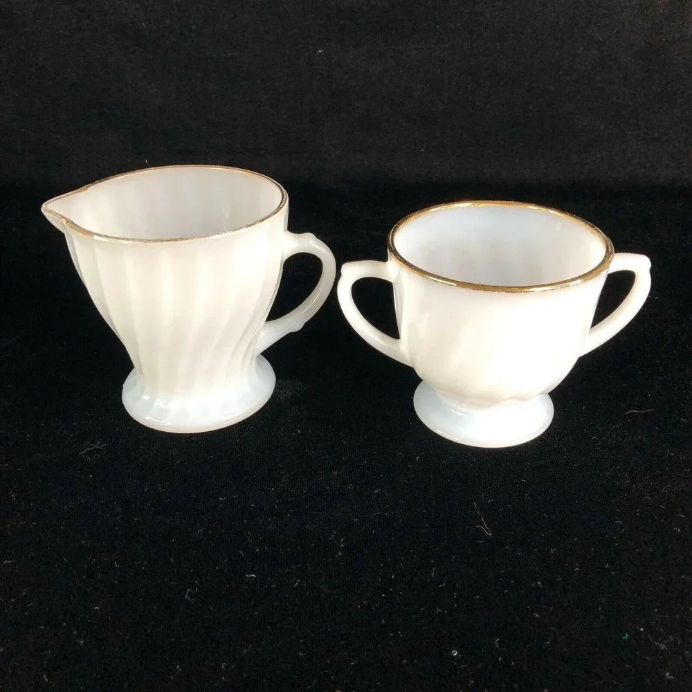 Fire King 3 Creamer 1 Sugar Bowl 2 Berry Set White Gold Swirl‎ Anchor Hocking
